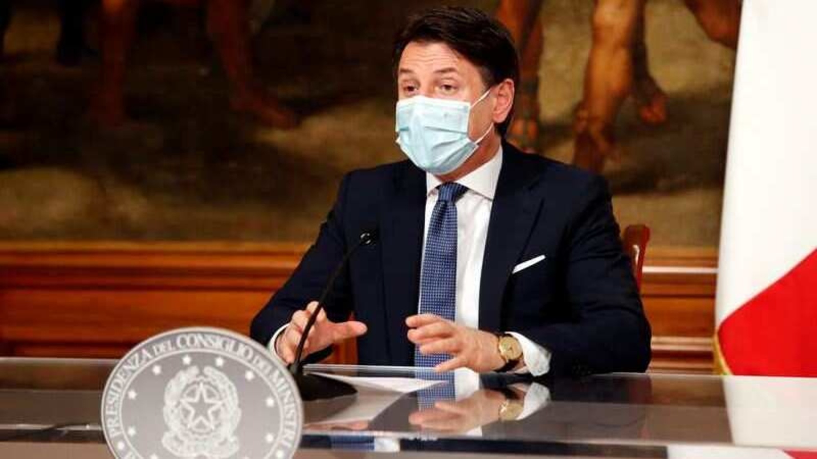 Fragile Italian government faces do-or-die votes in parliament | World News