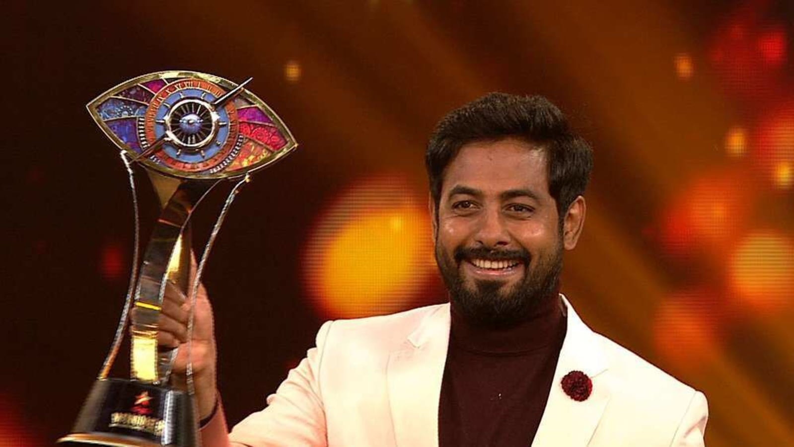Aari Arjuna wins Bigg Boss Tamil 4, Haasan grants interesting titles to - Hindustan Times