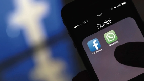 The policy update said WhatsApp plans to share more user data with Facebook.(MINT FILE) The policy update said WhatsApp plans to share more user data with Facebook.(MINT FILE)
