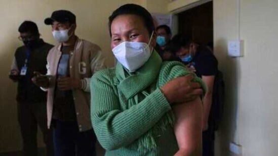 Britain is currently rolling out the vaccine to the most vulnerable first, starting with those who are in care homes or over 80 years of age.(AP) Britain is currently rolling out the vaccine to the most vulnerable first, starting with those who are in care homes or over 80 years of age.(AP)