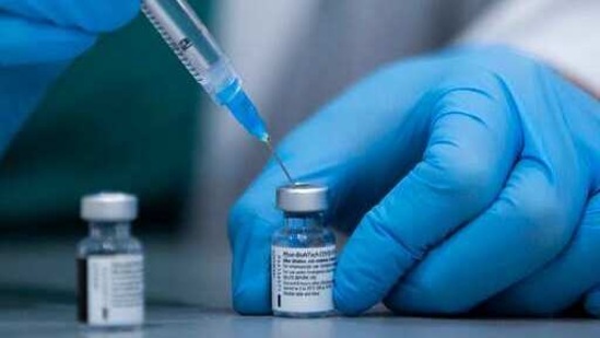 Prime Minister Benjamin Netanyahu said earlier this month that he reached the deal with Pfizers chief executive to speed up vaccine deliveries to Israel.(AP)