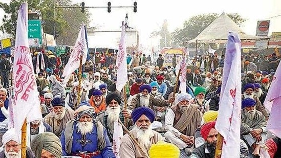 Farmers during the ongoing protest against the new agriculture laws at Delhi’s Singhu border on Sunday. Farmers during the ongoing protest against the new agriculture laws at Delhi’s Singhu border on Sunday.