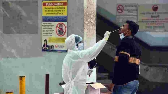 Just over 50,500 samples were tested in Delhi – as reported a day later on Monday – compared to 68,673 tests that were conducted on average each day during the last seven days.(Raj K Raj/HT PHOTO) Just over 50,500 samples were tested in Delhi – as reported a day later on Monday – compared to 68,673 tests that were conducted on average each day during the last seven days.(Raj K Raj/HT PHOTO)