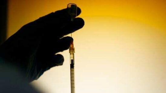 The draft policy paper comes amid an increase in infections that has forced EU governments to prolong recession-inducing lockdowns.(AP) The draft policy paper comes amid an increase in infections that has forced EU governments to prolong recession-inducing lockdowns.(AP)