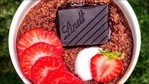 Recipe: Tick nutrition with this chocolate covered strawberry baked oatmeal (Instagram/sunnysrecipes) Recipe: Tick nutrition with this chocolate covered strawberry baked oatmeal (Instagram/sunnysrecipes)