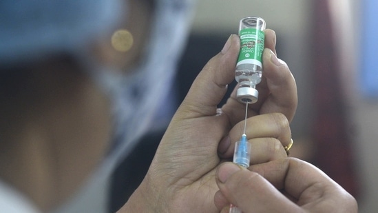 While all personnel will be covered under the second phase, those above the age of 50 years will be the first ones to get vaccinated, followed by others.(PTI) While all personnel will be covered under the second phase, those above the age of 50 years will be the first ones to get vaccinated, followed by others.(PTI)