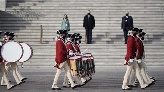 Members of a US Armed Forces Honor Guard during a dress rehearsal ahead of the 59th Inaugural Ceremonies at the US Capitol on January 18.(J. Scott Applewhite / CNP / Bloomberg)