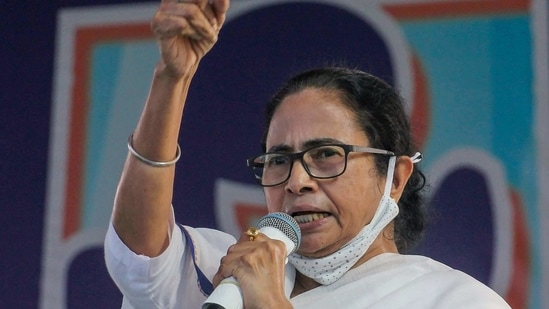 West Bengal Chief Minister Mamata Banerjee addresses a public meeting.(PTI Photo)