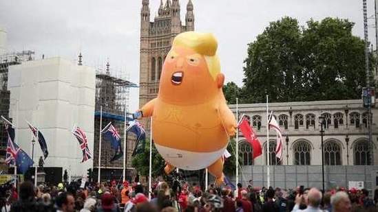 The giant blimp that depicts the outgoing president as a 'diaper-clad baby' with a cellphone. (ANI) The giant blimp that depicts the outgoing president as a 'diaper-clad baby' with a cellphone. (ANI)