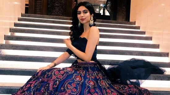 Khushi Kapoor is sister of actor Janhvi Kapoor.