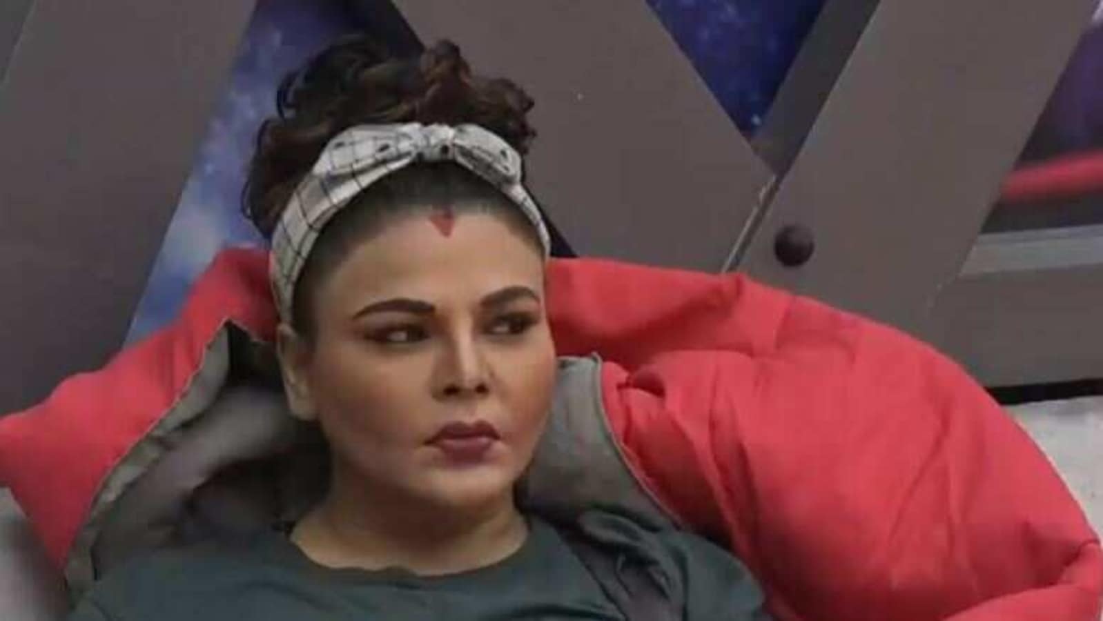 Bigg Boss 14 written update day 106: Rakhi Sawant fights with Rubina Dilaik, Nikki Tamboli fights with Vikas Gupta and D