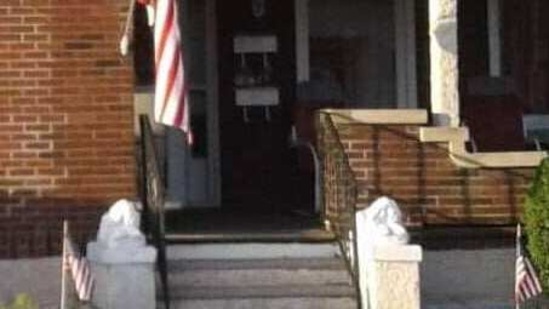 The unknown thief or thieves took two 100-pound lion statues that adorned the porch of the house.(Facebook/@Beth Hartman) The unknown thief or thieves took two 100-pound lion statues that adorned the porch of the house.(Facebook/@Beth Hartman)