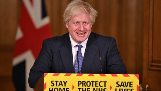 British Prime Minister Boris Johnson smiles at a media briefing on the coronavirus pandemic in Downing Street, London, Britain January 15, 2021. Dominic Lipinski/PA Wire/Pool via REUTERS (REUTERS)