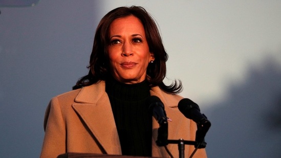 Vice President-elect Kamala Harris speaks at a coronavirus disease (COVID-19) memorial event at the Lincoln Memorial in Washington, US on January 19, 2021(Reuters Photo )