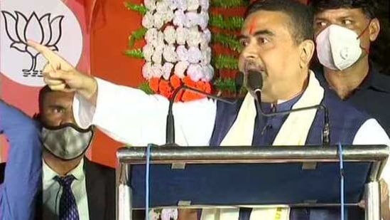 Bengal BJP’s chief spokesperson Samik Bhattacharya tried to make a distinction between the slogans chanted by his party and the opposition Trinamool.(ANI Photo ) Bengal BJP’s chief spokesperson Samik Bhattacharya tried to make a distinction between the slogans chanted by his party and the opposition Trinamool.(ANI Photo )