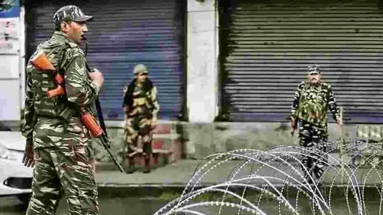 An encounter is underway in Jammu and Kashmir’s Jammu district.(Reuters File Photo) An encounter is underway in Jammu and Kashmir’s Jammu district.(Reuters File Photo)