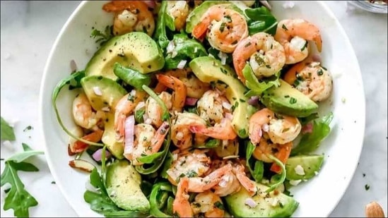 Recipe: Make this easy and healthy citrus shrimp salad in under 30 minutes(Instagram/foodiecrush)