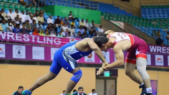 Generic image of two wrestlers competing. (WFI) Generic image of two wrestlers competing. (WFI)
