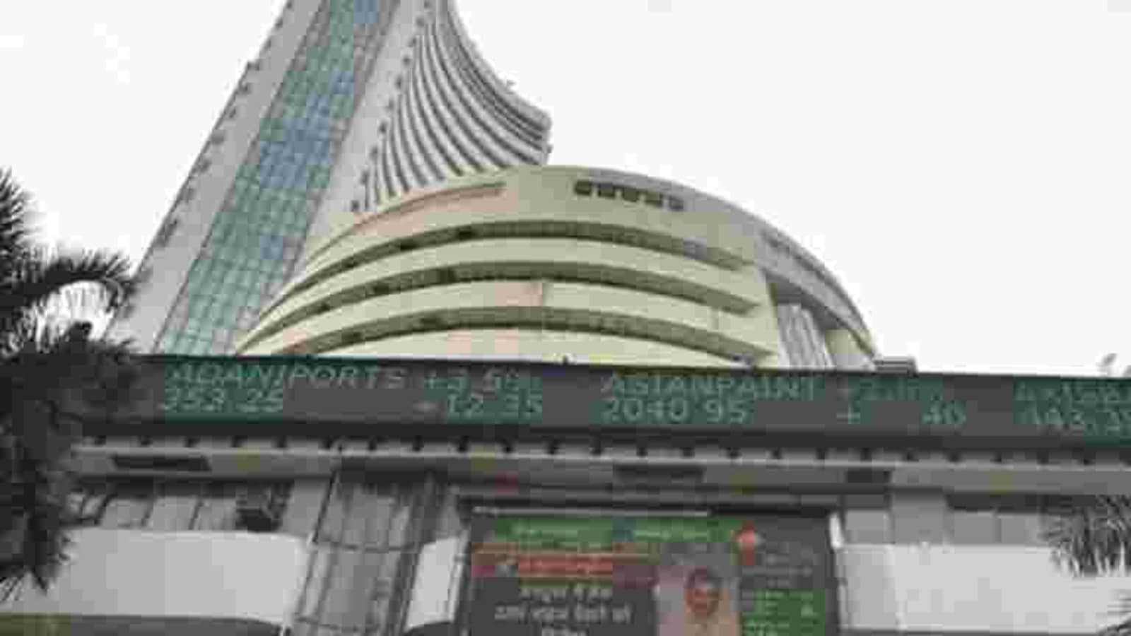 Bse Sensex From 1 000 To 50 000 In 30 Years Hindustan Times