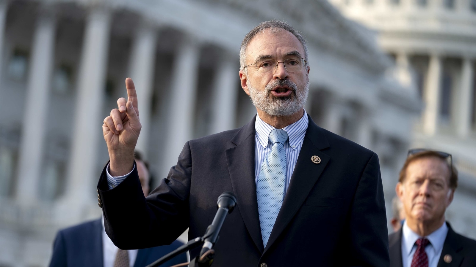 Republican Andy Harris tried to enter US House chamber with gun ...