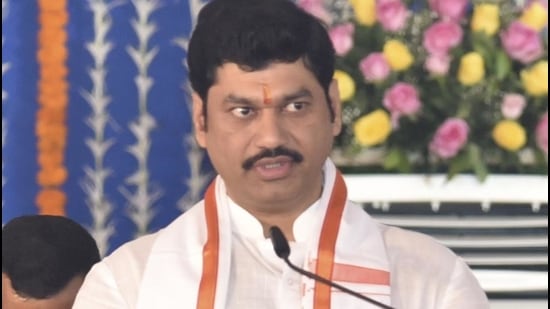 Dhananjay Munde. (File photo) Dhananjay Munde. (File photo)