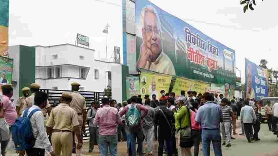 An alumni of BHU, the BSP leader is known for his deep insight into UP politics and JD-U is all set to enter into the political arena in UP in the next assembly elections. (HT FILE PHOTO) (Image used for representation). An alumni of BHU, the BSP leader is known for his deep insight into UP politics and JD-U is all set to enter into the political arena in UP in the next assembly elections. (HT FILE PHOTO) (Image used for representation).