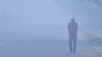 Delhi recorded a maximum temperature of 20.4 degrees C, 1 degree below normal ,and minimum temperature of 8 degree C on Saturday.(Sanchit Khanna / HT Photo) Delhi recorded a maximum temperature of 20.4 degrees C, 1 degree below normal ,and minimum temperature of 8 degree C on Saturday.(Sanchit Khanna / HT Photo)