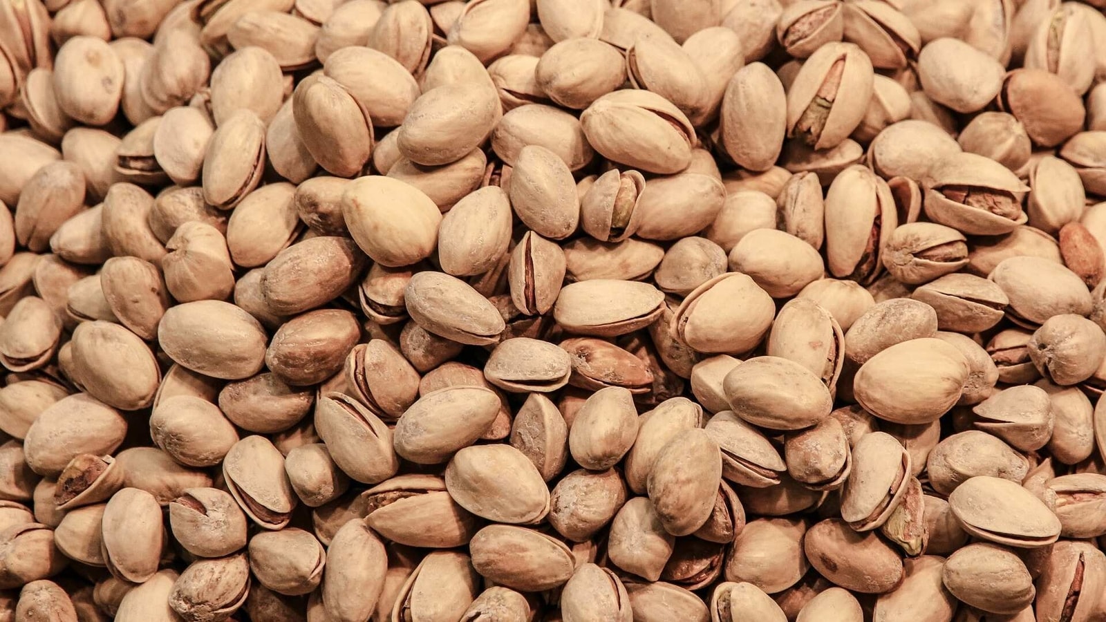 Boost immunity with key nutrients found in pistachios