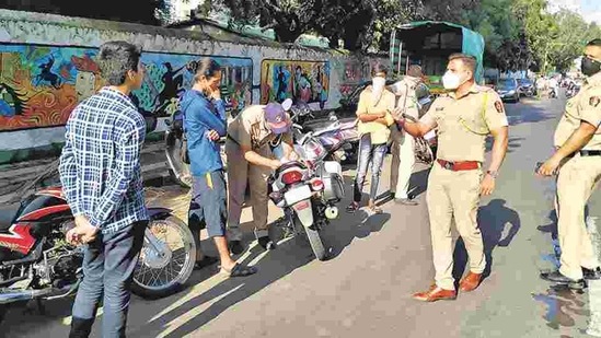 Police said that the restrictions have been imposed as many people are likely to participate in Republic Day celebrations from Gautam Buddh Nagar.(Representational Photo) Police said that the restrictions have been imposed as many people are likely to participate in Republic Day celebrations from Gautam Buddh Nagar.(Representational Photo)