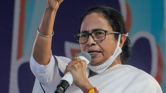 “I still say what Bengal thinks today India thinks tomorrow, let us do that” said Mamata Banerjee in her address(PTI Photo)