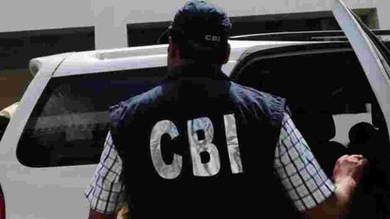 The CBI arrested Manish Kumar from Patna and presented him before the court after which the trial started.(HT PHOTO.) The CBI arrested Manish Kumar from Patna and presented him before the court after which the trial started.(HT PHOTO.)