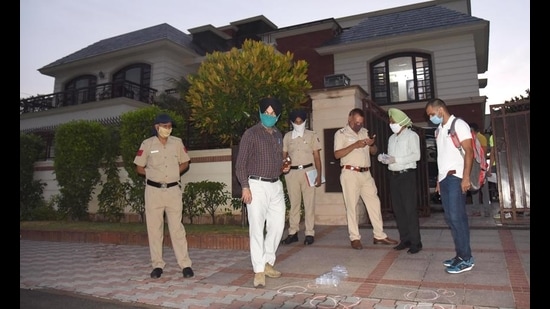 At least 17 shots were fired outside the house of hotelier and businessman Rakesh Singla in Sector 33, Chandigarh, on May 31 last year. (HT FIle Photo) At least 17 shots were fired outside the house of hotelier and businessman Rakesh Singla in Sector 33, Chandigarh, on May 31 last year. (HT FIle Photo)