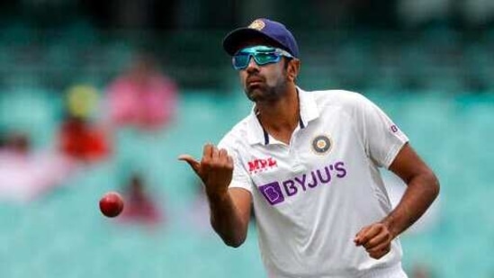 India's Ravichandran Ashwin throws the ball to a teammate during play on day two of the third cricket test between India and Australia at the Sydney Cricket Ground.(AP)