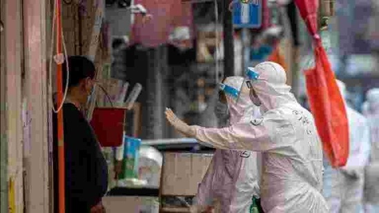 In Hong Kong, authorities said an area comprising 16 buildings in the city’s Yau Tsim Mong district would be locked down until all residents were tested.(Twitter/stellarpbtech) In Hong Kong, authorities said an area comprising 16 buildings in the city’s Yau Tsim Mong district would be locked down until all residents were tested.(Twitter/stellarpbtech)