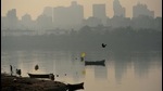 Mumbai’s air quality saw a slight improvement on Monday at 283, after two days of very poor air. (HT FILE) Mumbai’s air quality saw a slight improvement on Monday at 283, after two days of very poor air. (HT FILE)