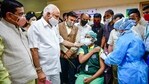 A medic administers the first dose of Covishield vaccine to a healthcare worker Nagaratna K, in Bengaluru on January 16.(PTI Photo)