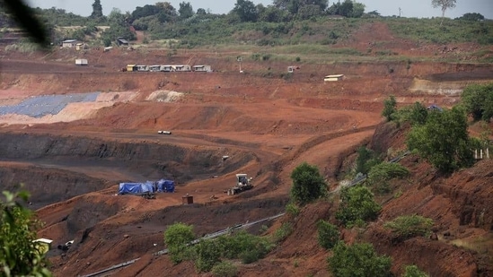 Goa’s mining industry came to a halt in March 2018 after the Supreme Court ruled that the mining lease renewals granted by the state government were not as per law.(HT PHOTO) Goa’s mining industry came to a halt in March 2018 after the Supreme Court ruled that the mining lease renewals granted by the state government were not as per law.(HT PHOTO)