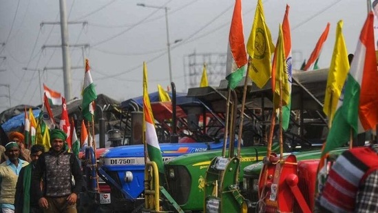 Farmer unions have stated that they will carry out the rally with or without permission from the police.(HT Photo) Farmer unions have stated that they will carry out the rally with or without permission from the police.(HT Photo)