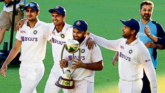 Rishabh Pant with the Border-Gavaskar trophy. (MINT_PRINT) Rishabh Pant with the Border-Gavaskar trophy. (MINT_PRINT)