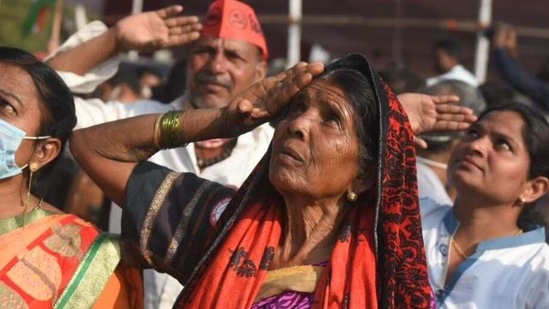 Yamuna Bai Borajkar seen saluting the flag at Azad Maidan on the occasion of the Republic Day in Mumbai. (Photo by Satish Bate) Yamuna Bai Borajkar seen saluting the flag at Azad Maidan on the occasion of the Republic Day in Mumbai. (Photo by Satish Bate)