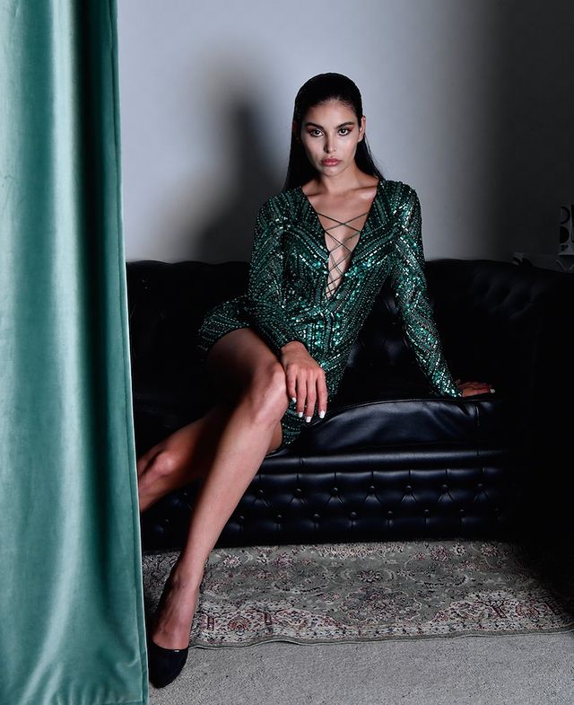 Ninoska Vasquez in an encrusted mini at Arab Fashion Week. (Photo: Instagram/ZaraUmrigar) Ninoska Vasquez in an encrusted mini at Arab Fashion Week. (Photo: Instagram/ZaraUmrigar)
