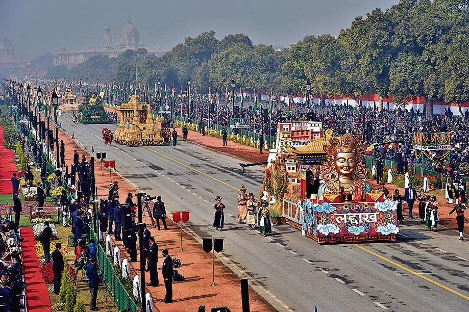 The celebrations on R-Day, and especially the parade, are meant to be a symbol of a vibrant democracy showcasing its finest aspects. (Ajay Aggarwal/HT PHOTO/Representative Image) The celebrations on R-Day, and especially the parade, are meant to be a symbol of a vibrant democracy showcasing its finest aspects. (Ajay Aggarwal/HT PHOTO/Representative Image)