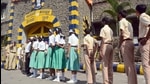 School students visit Yerawada Jail in Pune, India, on Tuesday, January 26, 2021. (Shankar Narayan/HT) School students visit Yerawada Jail in Pune, India, on Tuesday, January 26, 2021. (Shankar Narayan/HT)