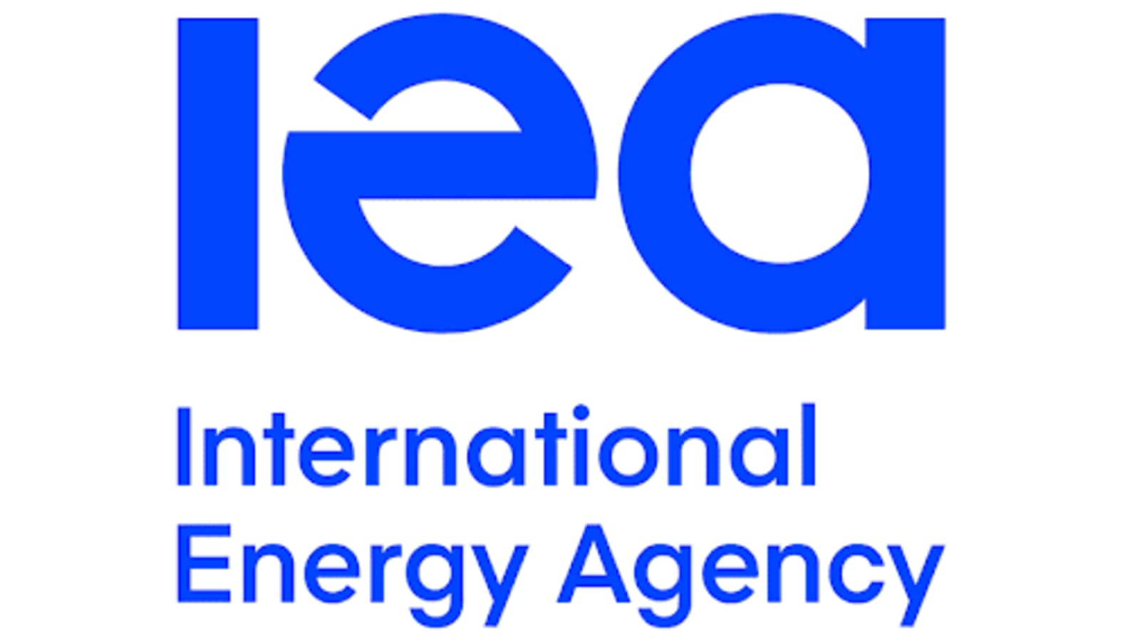 India inks MoU with IEA for global energy security, sustainability