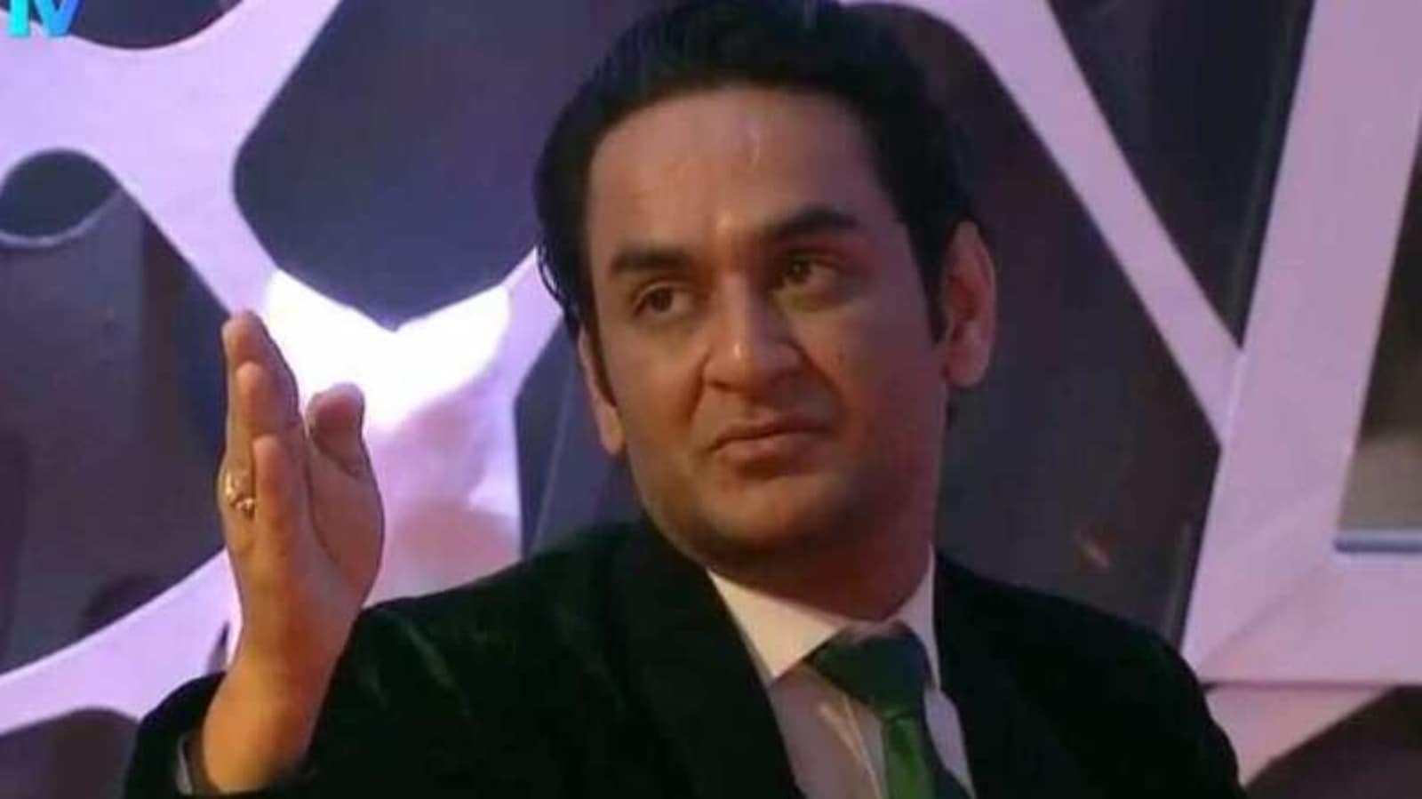 Bigg Boss 14 promo: Vikas Gupta fights with Nikki Tamboli, she says he