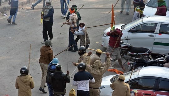 Police and farmers clash during tractor rally in New Delhi on Jan 26. (Raj K Raj/HT Photos) Police and farmers clash during tractor rally in New Delhi on Jan 26.