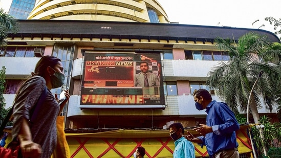 The benchmark S&P BSE Sensex gained 0.6% to 49,177.99 by 0353 GMT.(Mint file photo) The benchmark S&P BSE Sensex gained 0.6% to 49,177.99 by 0353 GMT.(Mint file photo)