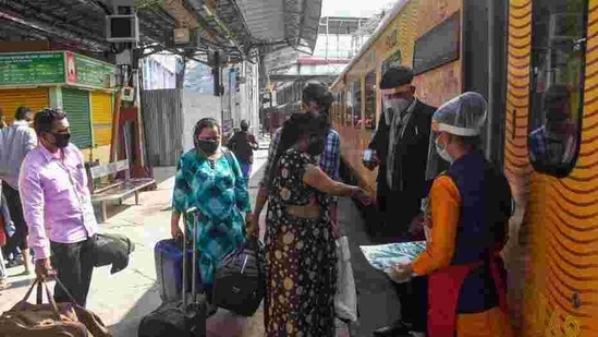 IRCTC has announced that passengers will be thermally screened before entering the coach and not allowed to exchange their seats once seated(PTI)