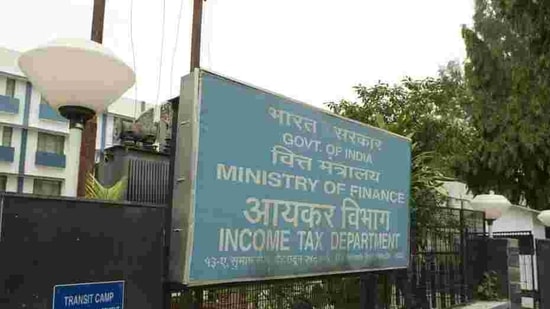“CBDT issues refunds of over Rs. 1,81,336 crore to more than 1.74 crore taxpayers between 1st April, 2020 to 25th January, 2021,” the department tweeted. (Representative Image)(Mint Photo) “CBDT issues refunds of over Rs. 1,81,336 crore to more than 1.74 crore taxpayers between 1st April, 2020 to 25th January, 2021,” the department tweeted. (Representative Image)(Mint Photo)