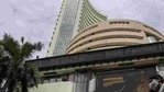 HDFC Bank and Housing Development Finance Corp were the top drags to the Nifty 50 index, falling 2.5% and 2.2%, respectively.(Bloomberg) HDFC Bank and Housing Development Finance Corp were the top drags to the Nifty 50 index, falling 2.5% and 2.2%, respectively.(Bloomberg)